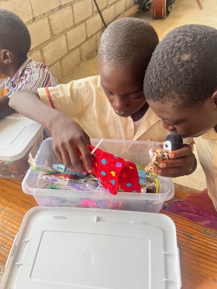 (see more images below)